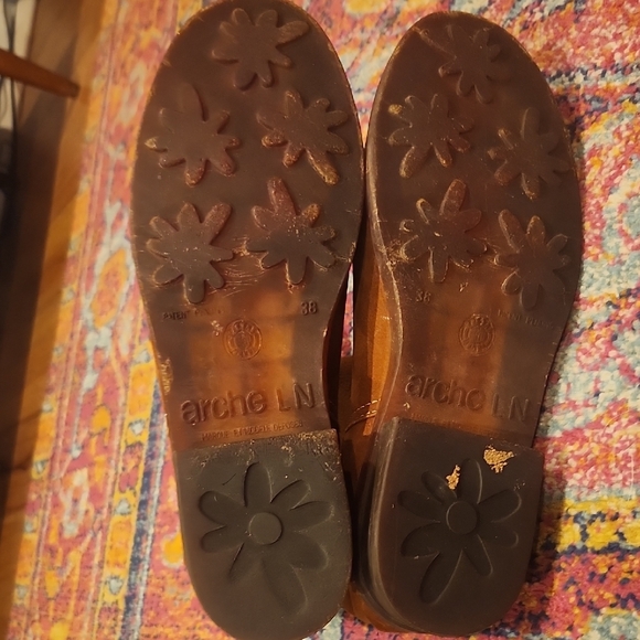 Brown Suede Boots with Flower Accents - Picture 5 of 8